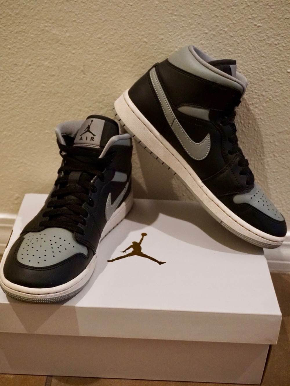 Nike Mid-Top Sneakers in Black and Grey